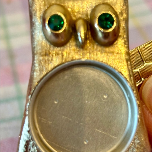 Vintage Avon 60-70s hidden perfume Owl Brooch - Picture 6 of 13